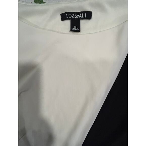 NWT! Roz & Ali Dress Size: M - Picture 4 of 7